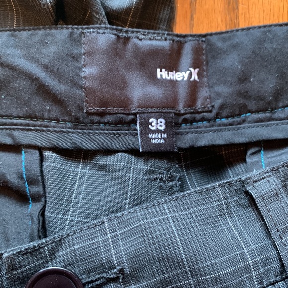 Men’s Hurley shorts - Picture 3 of 3